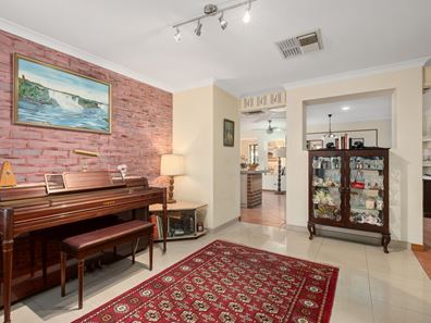 3 Regent Court, Cockburn Central WA 6164