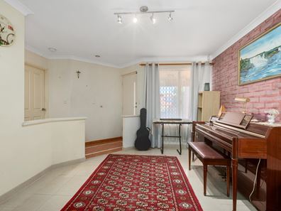3 Regent Court, Cockburn Central WA 6164