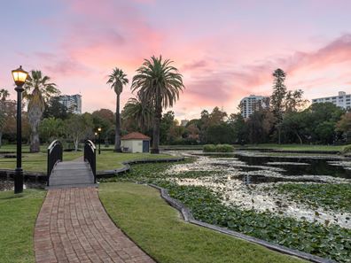 22/1 Bremer Promenade, East Perth WA 6004