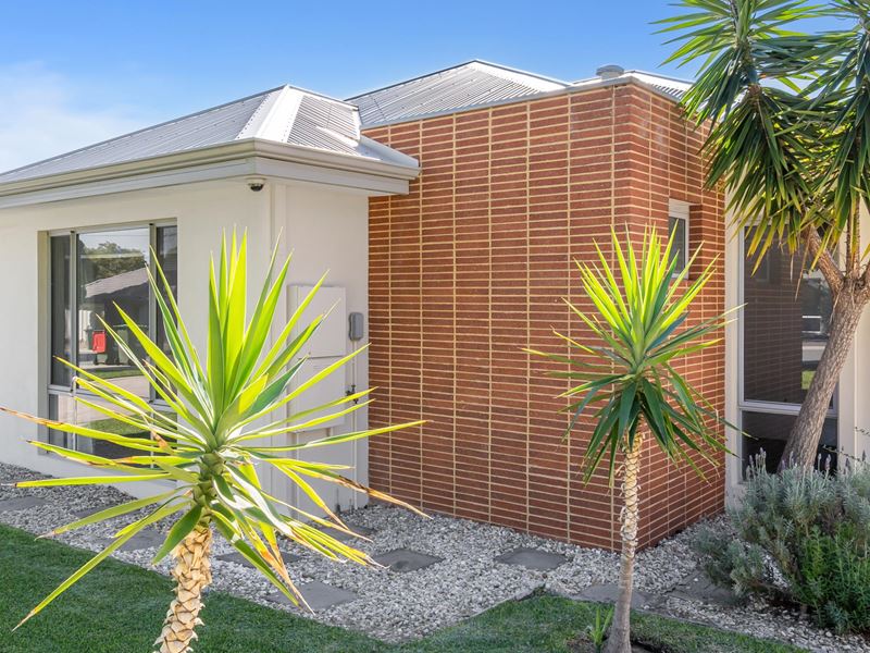 5A Berrigan Street, Nollamara WA 6061
