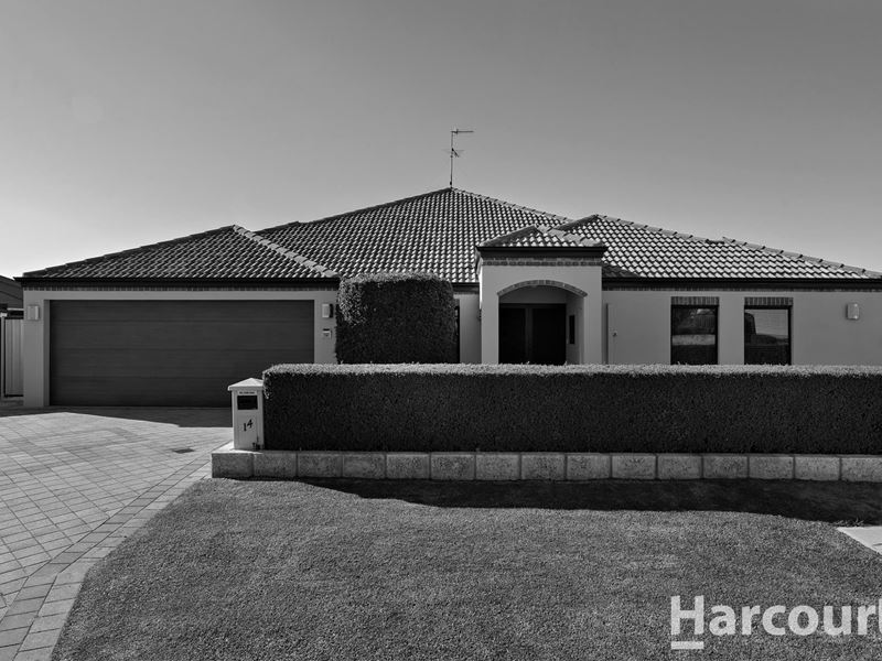 14 Portrush Parade, Meadow Springs