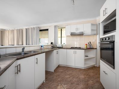 6 Marshall Street, West Lamington WA 6430