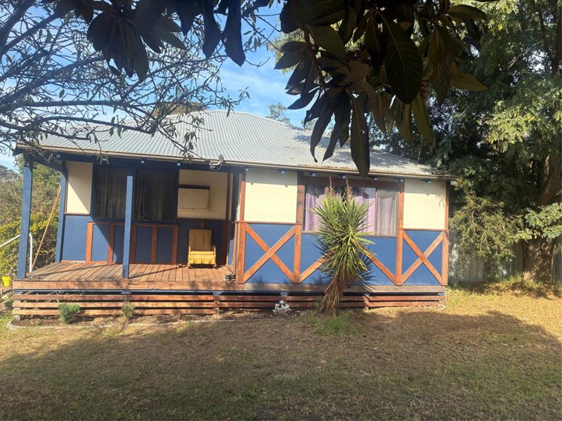 34 Simpson Street, Collie WA 6225