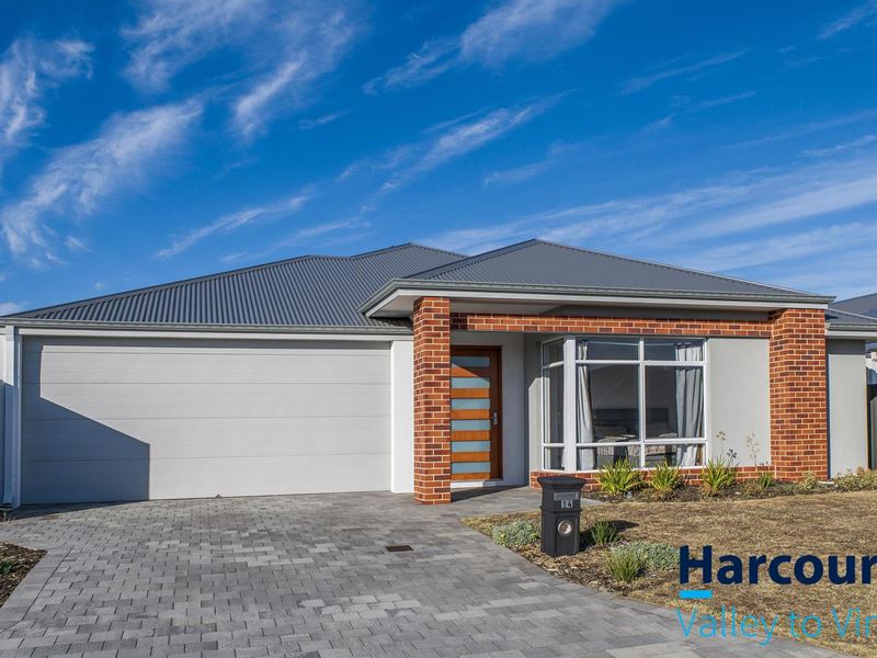14 Peartree Grove, Upper Swan