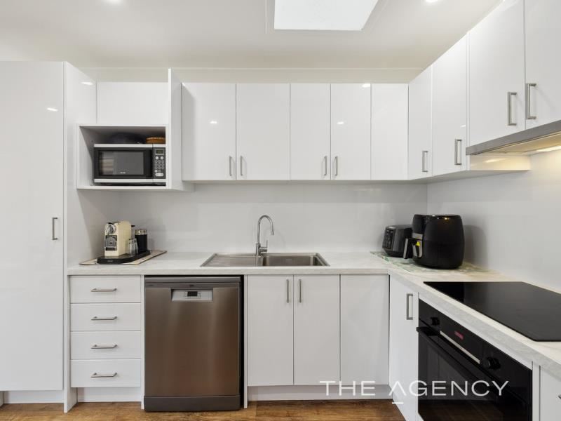 2/46 Waterloo Street, Joondanna WA 6060