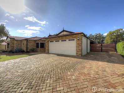 44 Riverdale Road, Helena Valley WA 6056