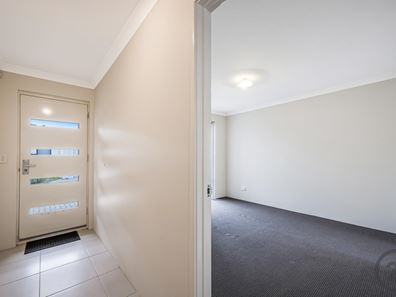 15/323 Pebble Beach Boulevard, Meadow Springs WA 6210
