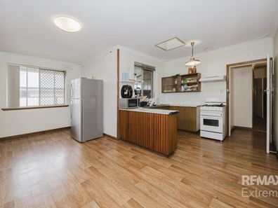 1/89 Hale Road, Forrestfield WA 6058