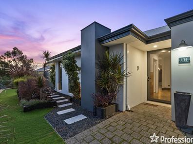 135 Bellingham Parade, Wellard WA 6170