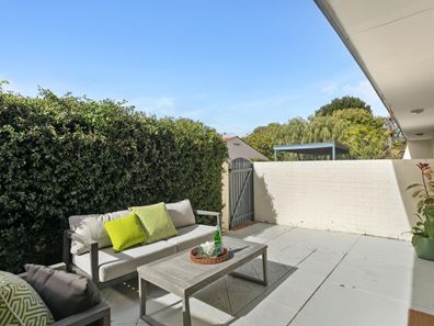 10/77 Short Street, Joondanna WA 6060