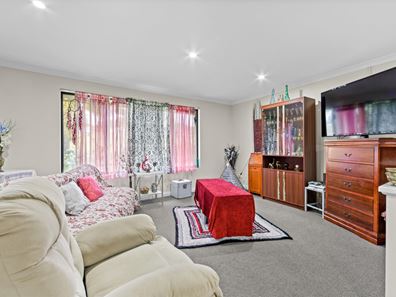 27 Tryall Avenue, Port Kennedy WA 6172