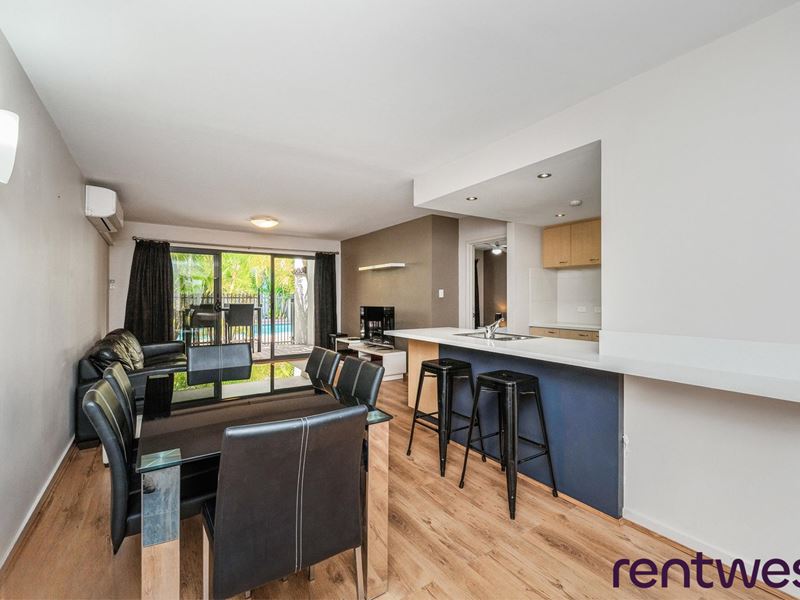 11/11 Tanunda Drive, Rivervale