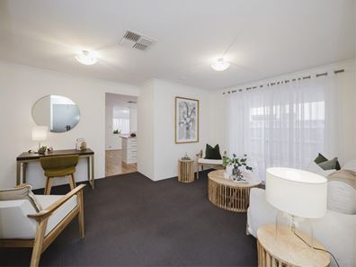 32 Halifax Boulevard, Mindarie WA 6030