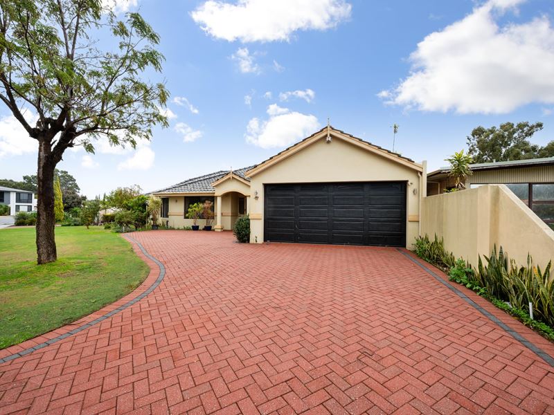 25A Highbury Crescent, Beckenham WA 6107