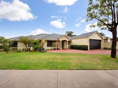 25A Highbury Crescent, Beckenham WA 6107