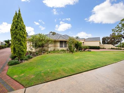 25A Highbury Crescent, Beckenham WA 6107