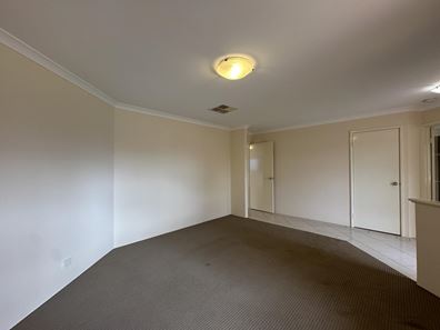 9 Marr Street, Byford WA 6122
