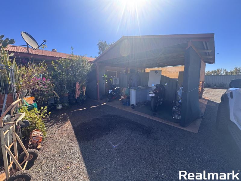 24/1 Cowra Drive, Newman