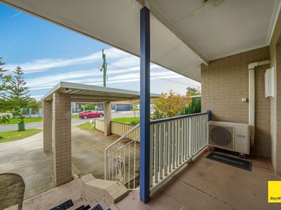2B Shalford Way, Girrawheen WA 6064