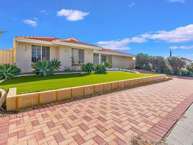 9 Fairland Loop, Madeley WA 6065