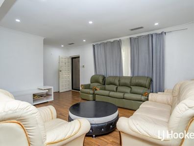 19 Selby Street, Thornlie WA 6108