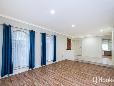 36 Dawson  Avenue, Forrestfield WA 6058