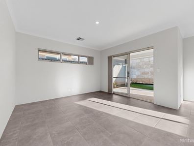 8 Dahlia Rise, Alkimos WA 6038