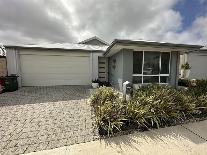 3 Verdigris Loop, Eglinton WA 6034