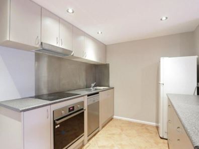 9/76 King George's Street, Victoria Park WA 6100