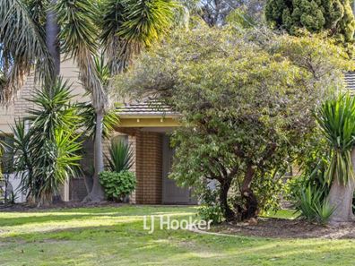 1 Barnes Avenue, Australind WA 6233