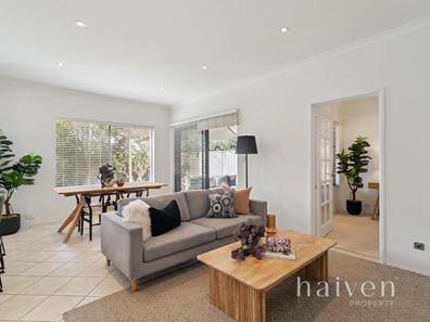 21 Caladenia Parade, Mount Claremont WA 6010