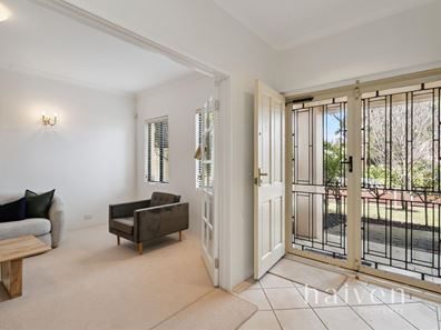 21 Caladenia Parade, Mount Claremont WA 6010