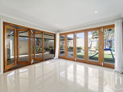 41 Carlow Way, Darch WA 6065