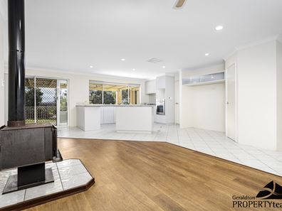 9 Moloney Street, Utakarra WA 6530