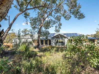 70 Willaring Way, Chittering WA 6084