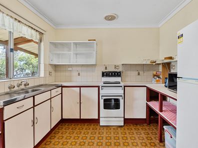 9 Leander Street, Falcon WA 6210