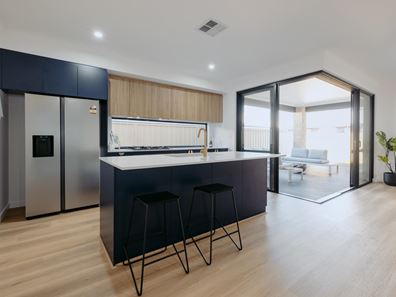 10 Waldorf Road, Dunsborough WA 6281