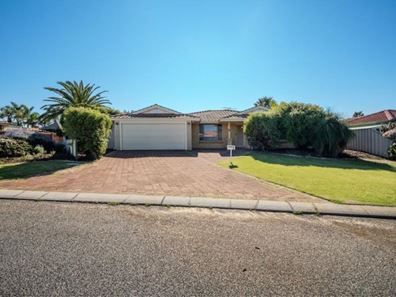 6 Dunlop Rise, Kinross WA 6028