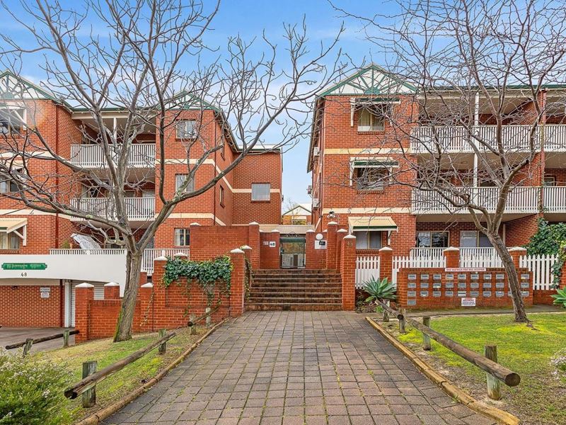 10/48 Wellington Street, East Perth