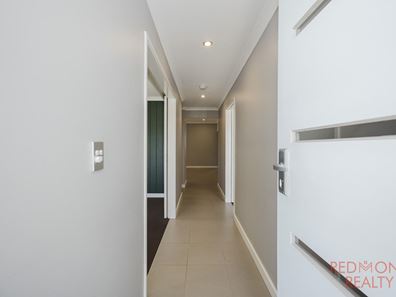 26 Cosmia Grove, Jindalee WA 6036