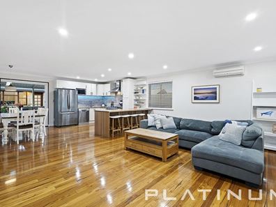 118 Warrandyte Drive, Craigie WA 6025