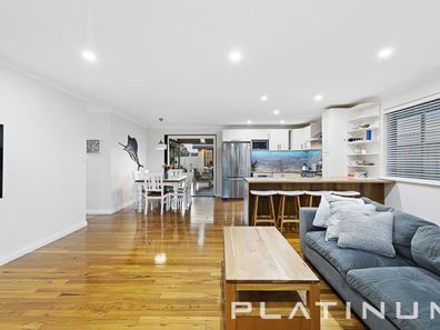118 Warrandyte Drive, Craigie WA 6025