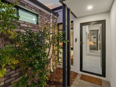 2B Norman Place, Innaloo WA 6018