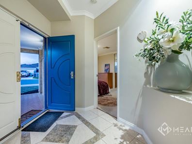 10 Cardiff Gate, Iluka WA 6028