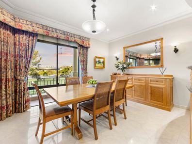 16 Jewell Lane, East Perth WA 6004