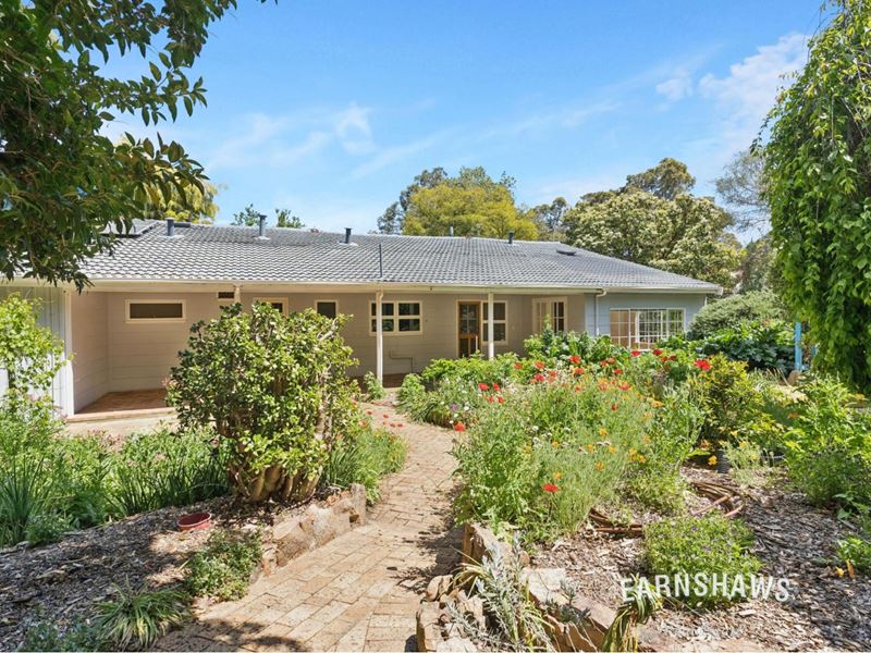 6 Azeeza Court, Darlington