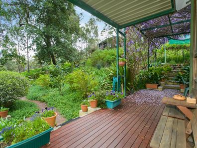 25 Cook Street, Darlington WA 6070