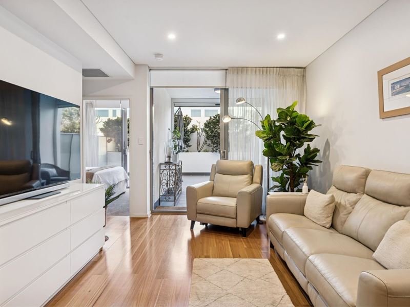 111/15 Roydhouse Street, Subiaco
