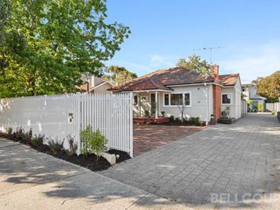 54 Grand Promenade, Bayswater WA 6053