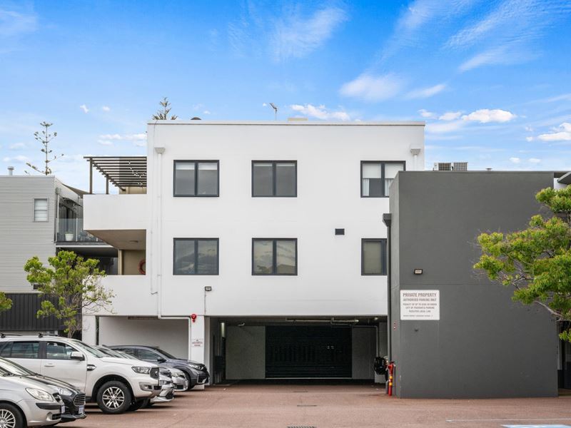 16/2-4 Pensioner Guard Road, North Fremantle WA 6159